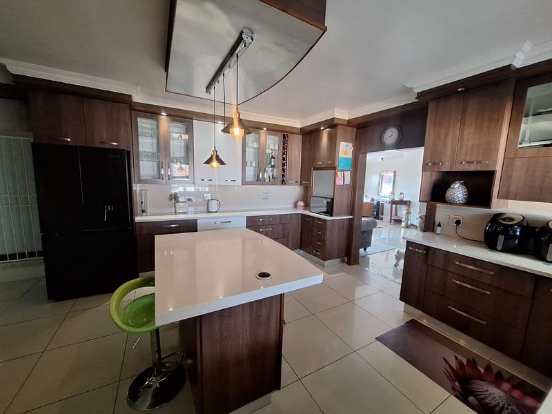 4 Bedroom Property for Sale in Flamwood North West